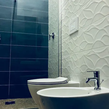 Palazzo Ferrara Bed & Breakfast 4*