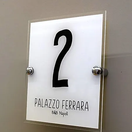Palazzo Ferrara Napoli