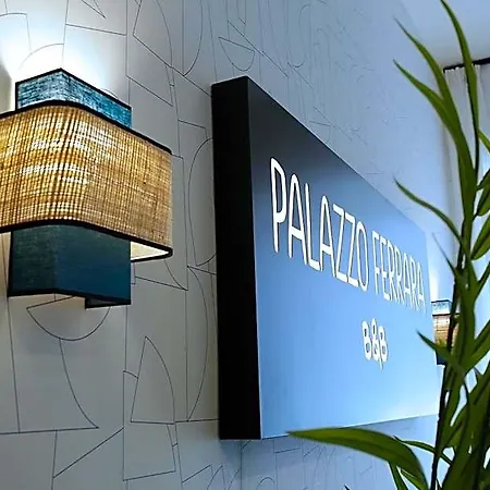 Palazzo Ferrara 4* Neapol